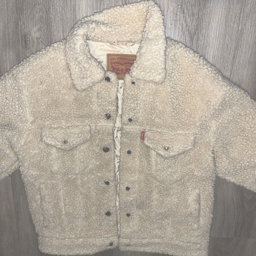 Levi’s Sherpa trucker jacket size small